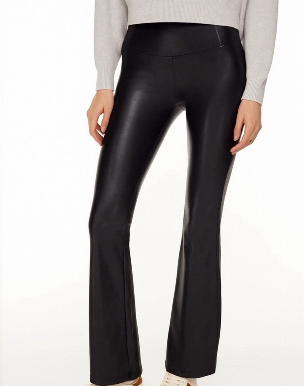 Wilfred Free Aritzia Daria Flare Legging Womens L Vegan Leather High Rise New - Picture 11 of 11